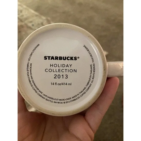 Starbucks Coffee Mug 2013 Collector Series Holiday White/Green/Gold 14 Oz EUC - Picture 4 of 4